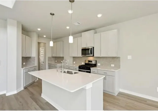Photo 2 of Sale Pending at 1114 Velas View Dr, Huffman, TX 77336 | MLS# 93406000 | Listing updated on 2026-09-15