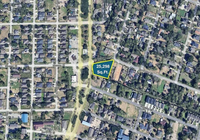 Photo 1 of Land for sale at 8203 Scott St St, Houston, TX 77051 | MLS# 24323570 | Listing updated on 2026-09-14