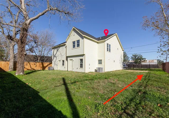 1st image of 0 Avenue J, Houston, TX 77012 | MLS# 53063763
