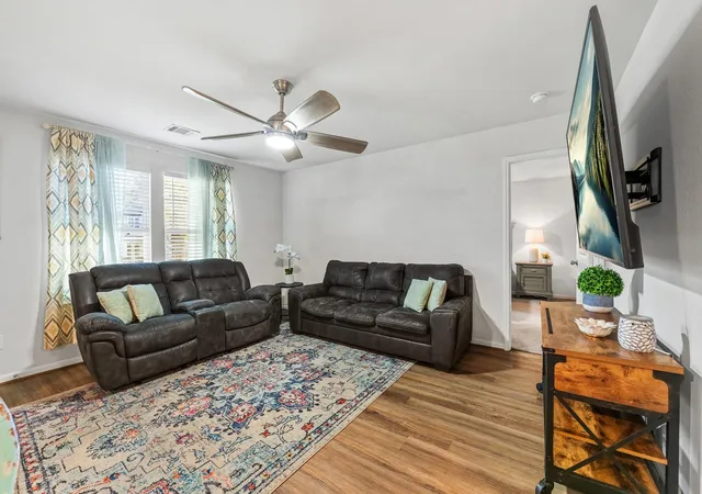Photo 2 of Single family home for sale at 3031 Apache St, Willis, TX 77378 | MLS# 33921066 | Listing updated on 2026-08-12