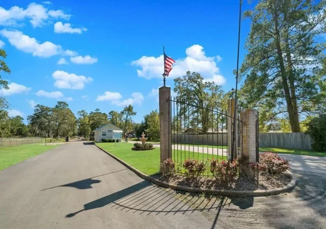 Land for sale at 008 Autumn Ln, Livingston, TX 77351 | MLS# 40895354