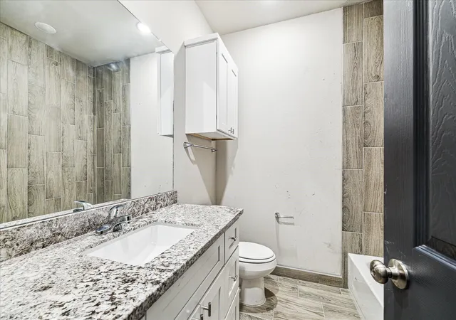 Photo 4 of Multi family home for sale at 7912 Bowen St, Houston, TX 77051 | MLS# 45250341 | Listing updated on 2026-07-24