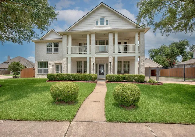 1st image of 3612 Fir Hollow Wy, Pearland, TX 77581 | MLS# 74322733