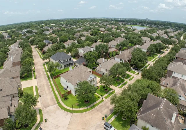 50th image of 3612 Fir Hollow Wy, Pearland, TX 77581 | MLS# 74322733