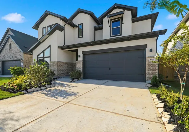 Photo 2 of Single family home for sale at 4526 Sunny Hazel Ln, Fulshear, TX 77441 | MLS# 93628667 | Listing updated on 2026-09-16