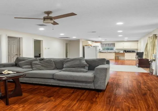 Photo 3 of Single family home for sale at 2312 Cromwell St, Houston, TX 77093 | MLS# 37452244 | Listing updated on 2026-07-15