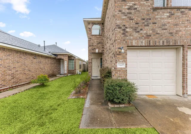 Photo 2 of Single family home for sale at 9447 Sunflower Ridge Ln, Houston, TX 77064 | MLS# 4880200 | Listing updated on 2026-07-07