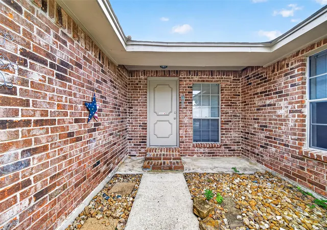 Photo 2 of Single family home for sale at 9414 Kilrenny Dr, Spring, TX 77379 | MLS# 31423247 | Listing updated on 2026-07-25