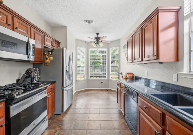 Photo 3 of Single family home for sale at 7707 Trl Blazer Dr, Houston, TX 77040 | MLS# 18545656 | Listing updated on 2026-08-04