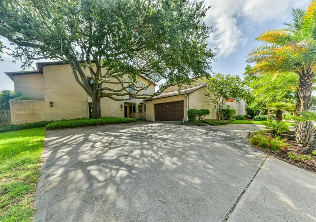 2nd image of 6 Park Ln, Galveston, TX 77551 | MLS# 14360904