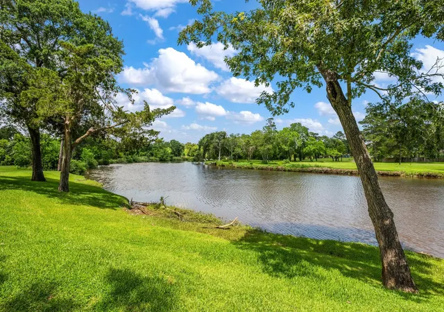 50th image of 5106 Bayou Blvd, Baytown, TX 77521 | MLS# 98050335