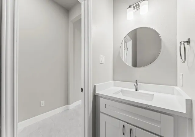 4th image of 8151 Crestview Dr, Houston, TX 77028 | MLS# 80175173