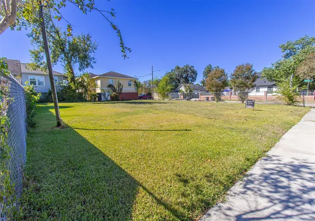 3rd image of 6602 Avenue K, Houston, TX 77011 | MLS# 91181704