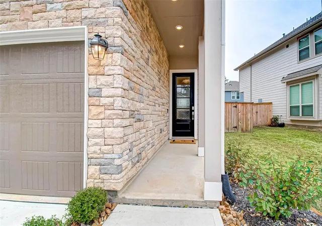 4th image of 617 Aspen Falls Ct, Conroe, TX 77304 | MLS# 29115283