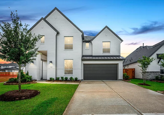 1st image of 8123 Sunny Ridge Dr, Fulshear, TX 77441 | MLS# 10125006