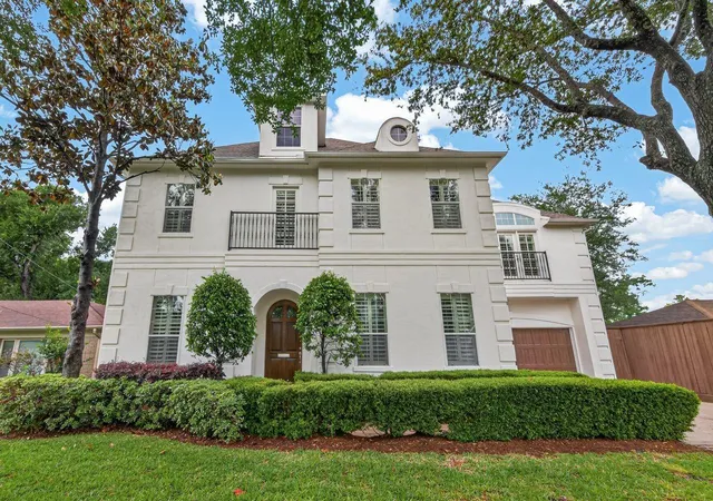 1st image of 10932 Lasso Ln, Houston, TX 77079 | MLS# 55311824