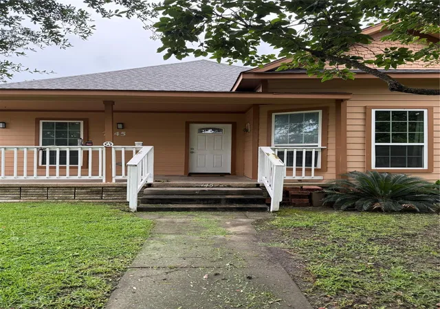 Homes for sale in Port Arthur, TX | 2145 5th St, Port Arthur, TX 77640 | MLS# 7941895