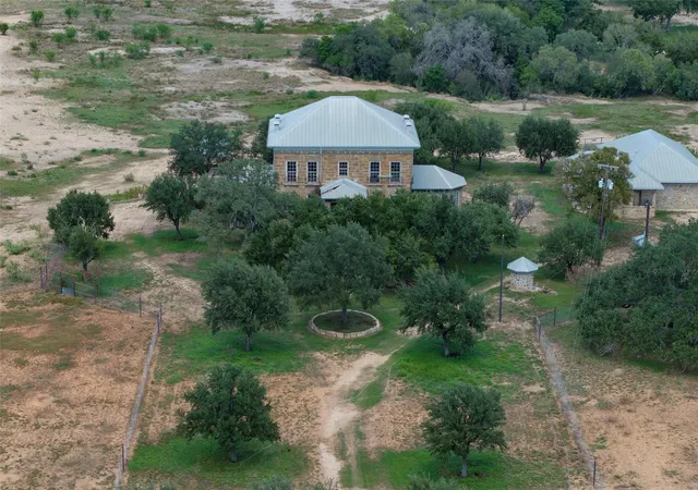 Photo 2 of Single family home for sale at 6887 Von Ormy Rd, Von Ormy, TX 78073 | MLS# 98299470 | Listing updated on 2026-07-13