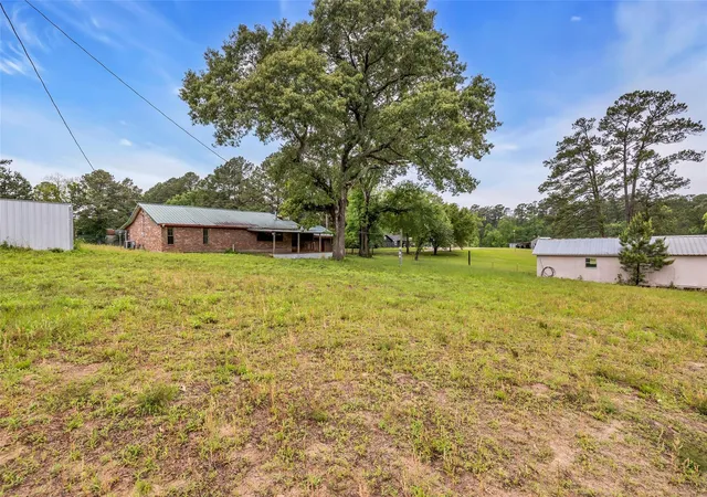 Homes for sale in New Waverly, TX | 112 Little Rd #A, New Waverly, TX 77358 | MLS# 76608197