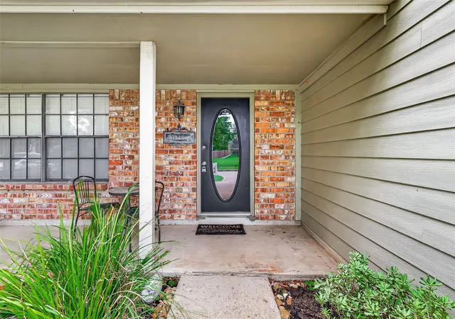 Photo 3 of Single family home for sale at 10414 Green Valley Ln, Houston, TX 77064 | MLS# 27503818 | Listing updated on 2026-08-30
