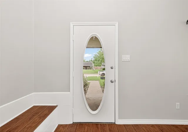 Photo 4 of Single family home for sale at 10414 Green Valley Ln, Houston, TX 77064 | MLS# 27503818 | Listing updated on 2026-08-30