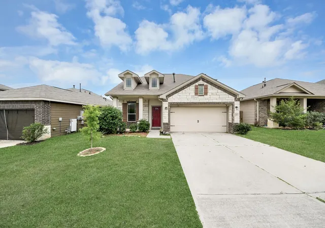 Homes for sale in Willis, TX | 11217 Danny Ln, Willis, TX 77318 | MLS# 74622895