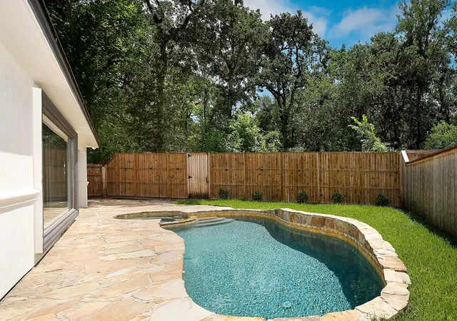 2nd image of 46 N Autumnwood Wy, Spring, TX 77380 | MLS# 47451877