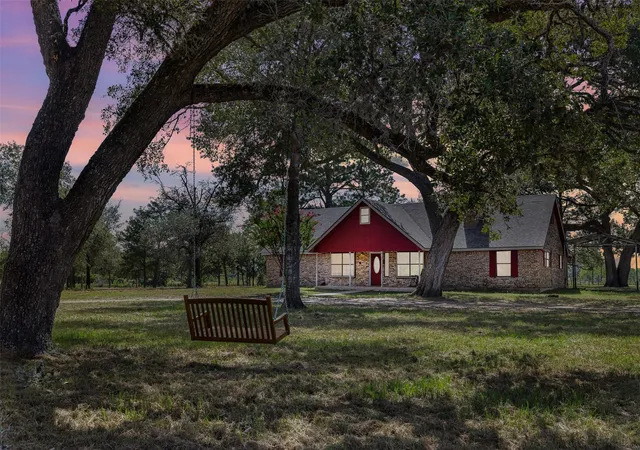 3rd image of 1107 County Road 151, Columbus, TX 78934 | MLS# 80592379
