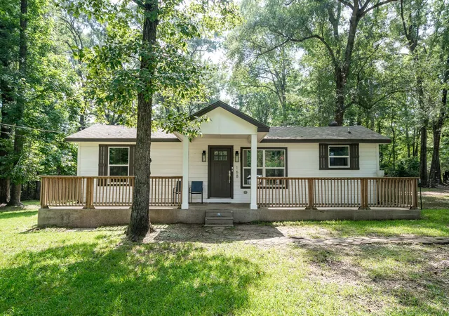 1st image of 168 Bush St, Livingston, TX 77351 | MLS# 85981872