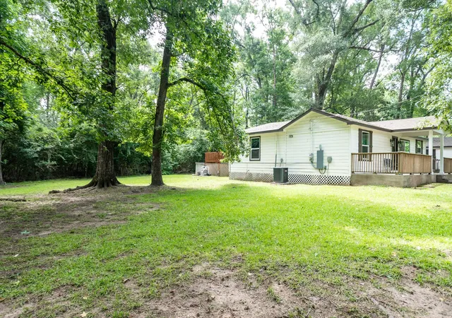 38th image of 168 Bush St, Livingston, TX 77351 | MLS# 85981872