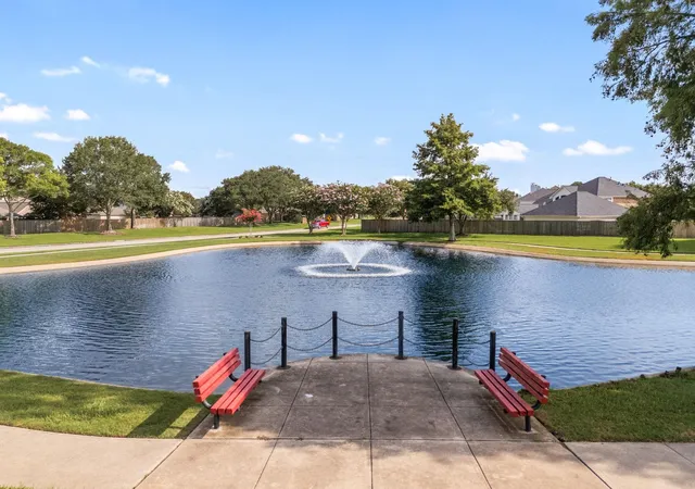 37th image of 6200 Glenn Hills Ln, League City, TX 77573 | MLS# 68513507