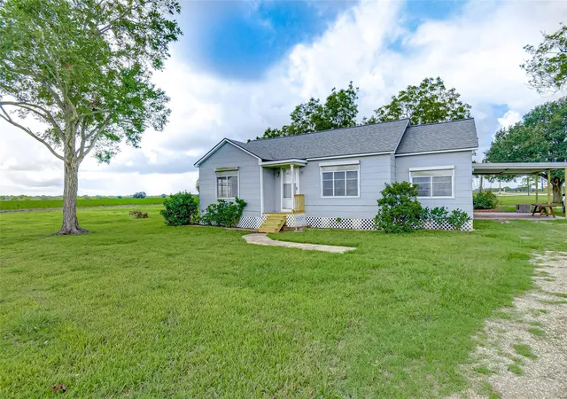 3rd image of 9006 Fm 361 Rd, Richmond, TX 77469 | MLS# 13439583