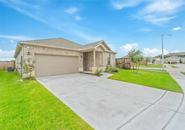 Homes for sale in Alvin, TX | 3111 Freiberger Ln, Alvin, TX 77511 | MLS# 55138068