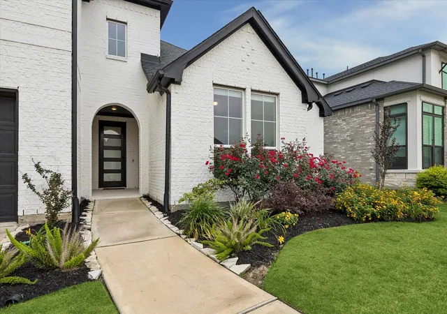 2nd image of 4735 Arbor Hollow Dr, Manvel, TX 77578 | MLS# 15691001