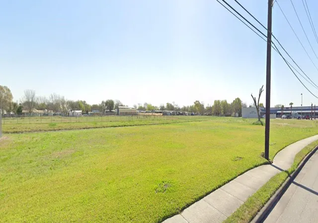 Photo 4 of Land for sale at 0 Strawberry Rd, Pasadena, TX 77506 | MLS# 28832429 | Listing updated on 2026-09-28