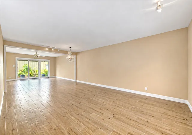 4th image of 12710 Huntingwick Dr, Houston, TX 77024 | MLS# 82397368