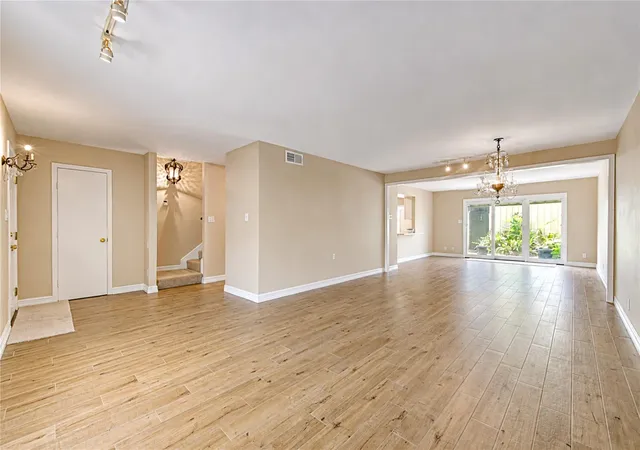 5th image of 12710 Huntingwick Dr, Houston, TX 77024 | MLS# 82397368