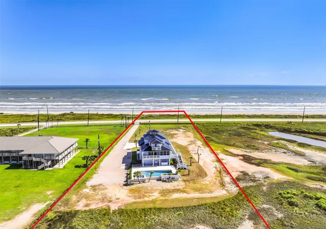 Homes for sale in Freeport, TX | 12011 Blue Water Hwy, Freeport, TX 77541 | MLS# 72754255