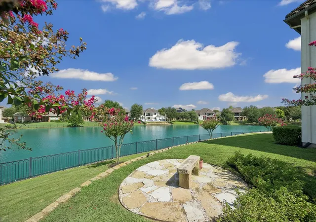 2nd image of 4806 Beamer Creek Ct, Sugar Land, TX 77479 | MLS# 95020746