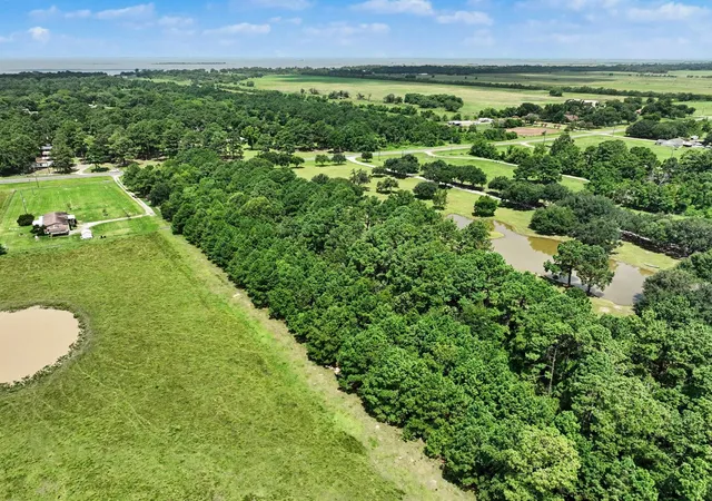 Photo 4 of Land for sale at 0009 Fm 563, Anahuac, TX 77514 | MLS# 8386990 | Listing updated on 2026-08-01