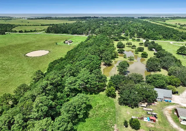 6th image of 0009 Fm 563, Anahuac, TX 77514 | MLS# 8386990