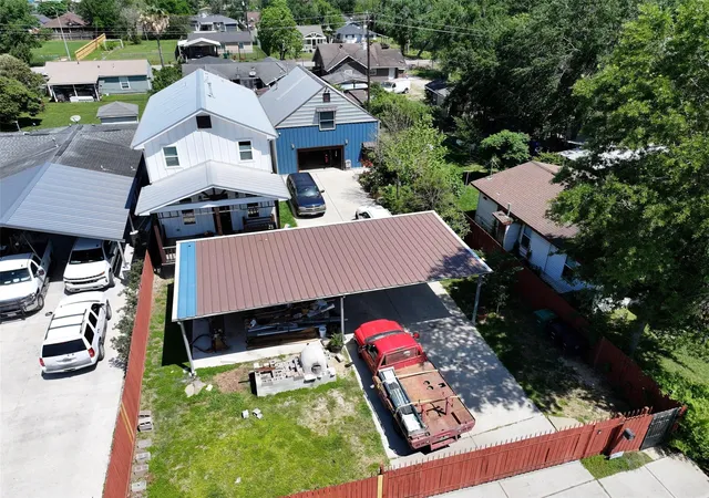 Photo 2 of Single family home for sale at 13505 Orleans St, Houston, TX 77015 | MLS# 81484057 | Listing updated on 2026-07-25