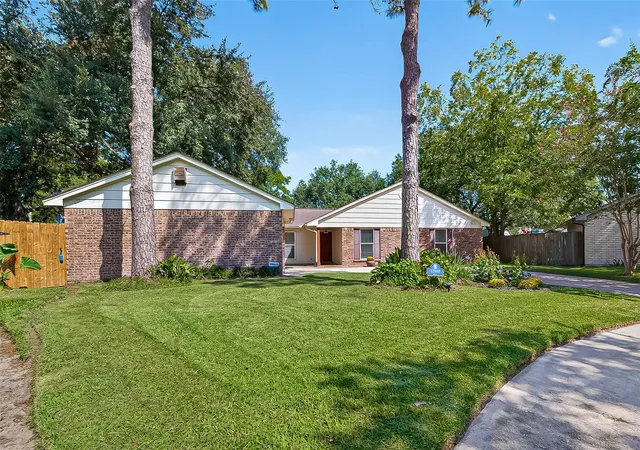 2nd image of 12910 Aste Ln, Houston, TX 77065 | MLS# 22769905