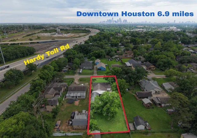 1st image of 1213 Post St, Houston, TX 77022 | MLS# 10078051