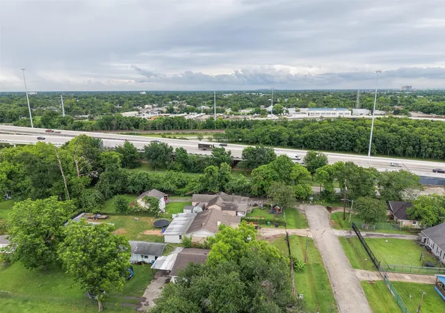20th image of 1213 Post St, Houston, TX 77022 | MLS# 10078051