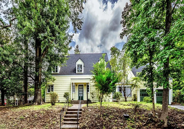 4th image of 1505 20Th St, Huntsville, TX 77340 | MLS# 58963685