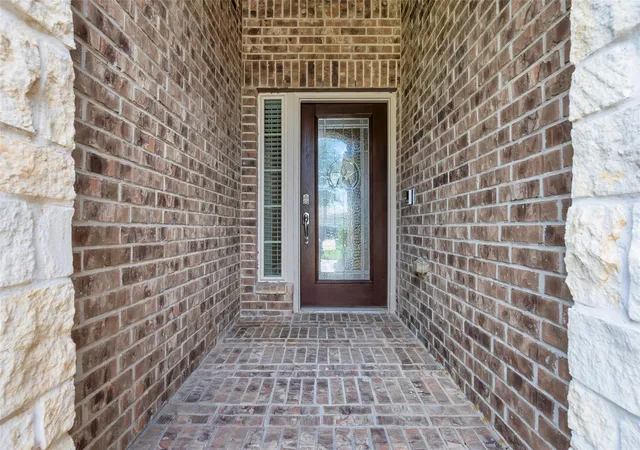 3rd image of 30236 Willow Chase Ln, Brookshire, TX 77423 | MLS# 32620753