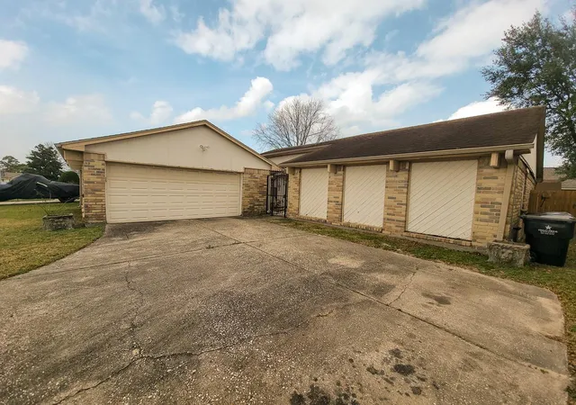 Photo 2 of Single family home for sale at 3430 Hombly Rd, Houston, TX 77066 | MLS# 64544635 | Listing updated on 2026-09-08