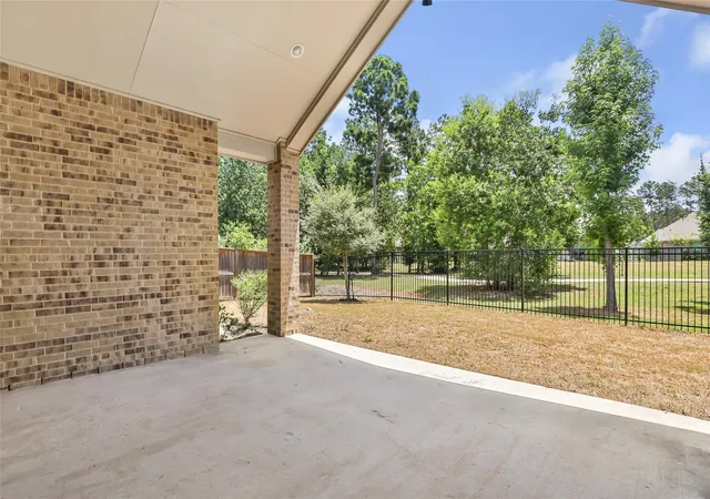Photo 3 of Single family home for sale at 21873 Otter Point Ln, Porter, TX 77365 | MLS# 28665062 | Listing updated on 2026-08-25