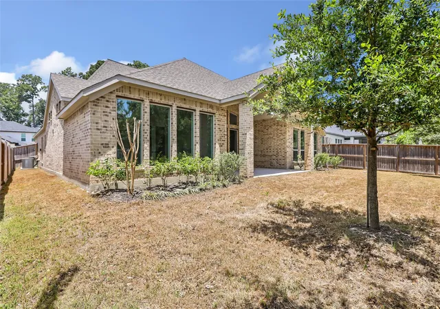 Photo 4 of Single family home for sale at 21873 Otter Point Ln, Porter, TX 77365 | MLS# 28665062 | Listing updated on 2026-08-25